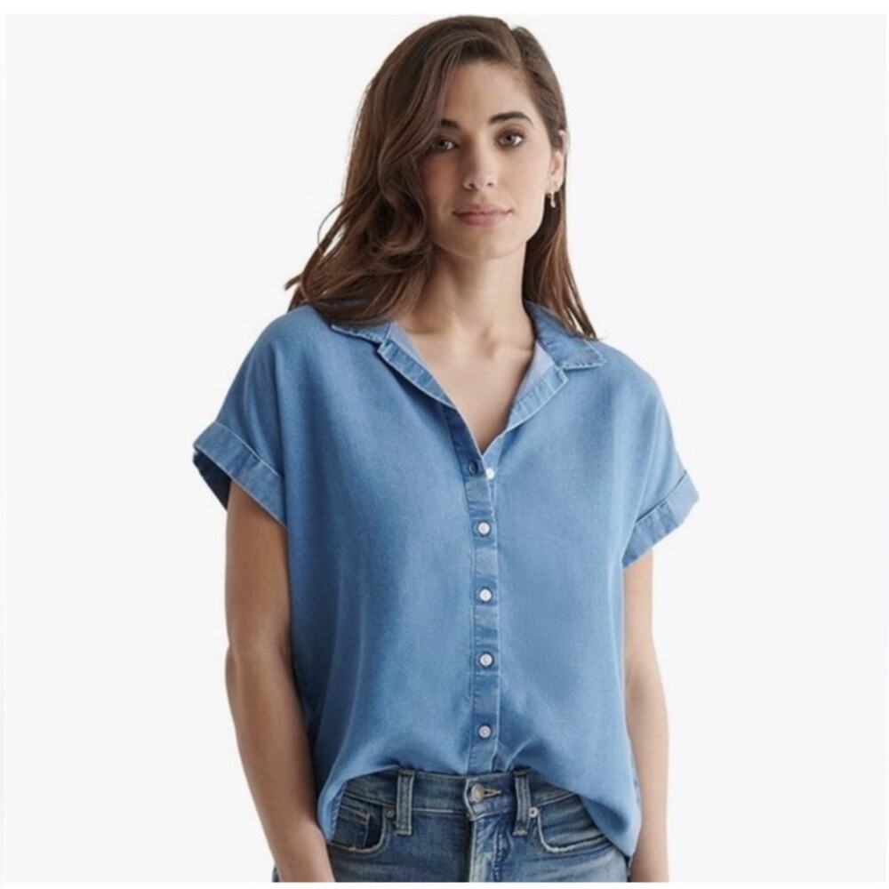 Lucky Brand Tencel Chambray Short Sleeve Button Down Shirt Blue Size Medium